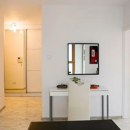 Apartment Rent -torunska 15/30 *